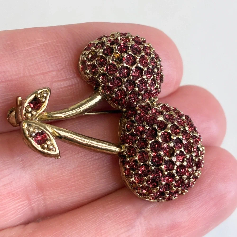 Vintage Strawberry Cherry Brooch Avon Earrings Rhinestone Fruit Jewelry Set Lot